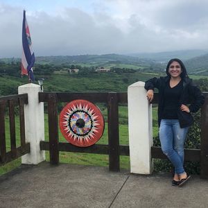 Meet your Posher, Carla